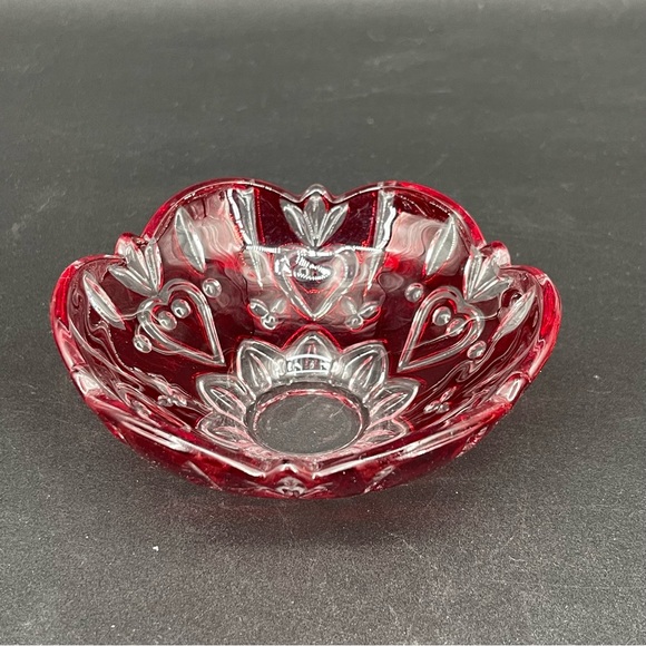 New ~ Studio Crystal The Queen Elizabeth Collection Fine Crystal Accent Bowl - Picture 3 of 9